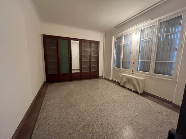 Immeuble à vendre 98 280 € Thiviers 367 m² DPE E