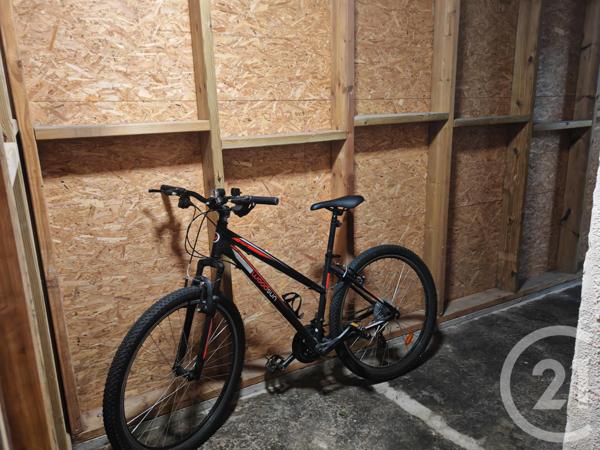 Immeuble à vendre  281 m2 FOIX - 09