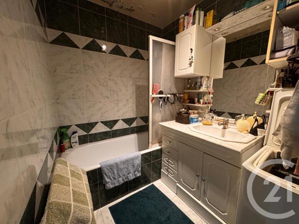 Appartement F3 à vendre  3 pièces - 69,30 m2 PARIS - 75019