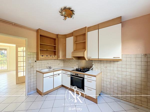 Appartement
         4 pièces
        - 79 m² Exclusivité 170 000 € *
