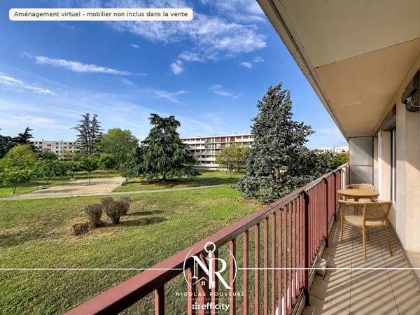 Appartement
         4 pièces
        - 79 m² Exclusivité 170 000 € *