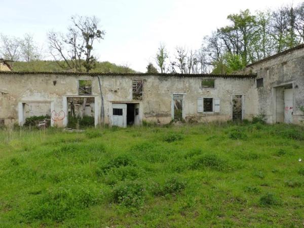 Terrain à vendre de 170 000 m²