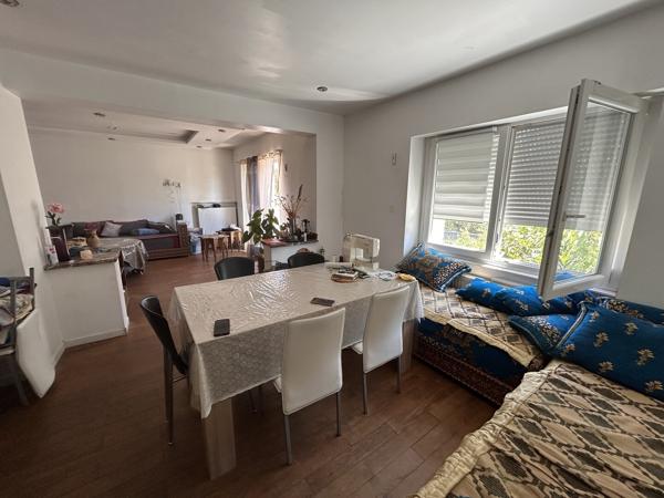 Maison de plain-pied, 6 pièces, 124 m2, sur 4,84 ares à Cernay (68700) 275 000 € H.A.I.*
