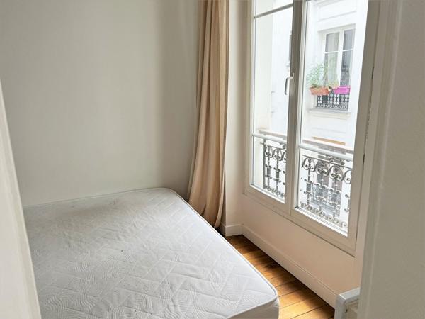 Charmant 2 pièces avec ascenseur -5 rue Crespin du Gast, Paris 11e-