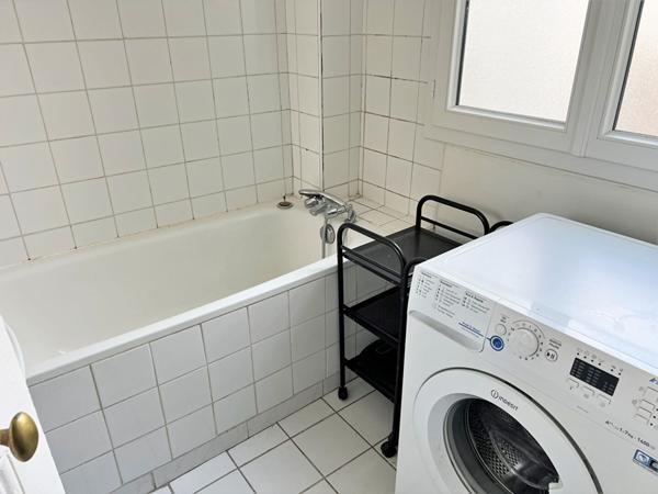 Charmant 2 pièces avec ascenseur -5 rue Crespin du Gast, Paris 11e-