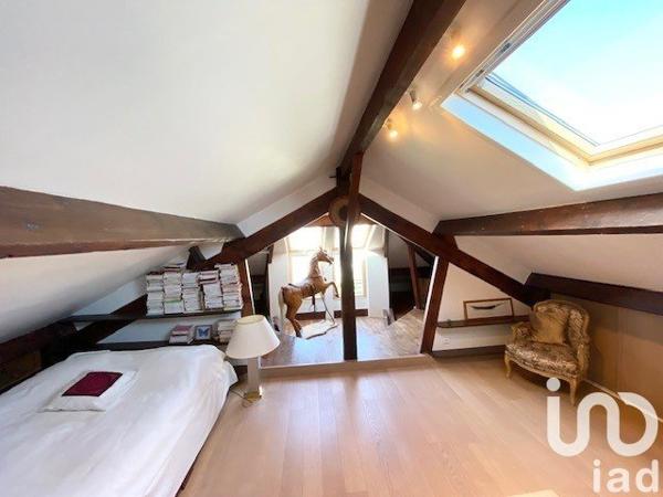 Triplex 6 pièces de 159 m² à Châtillon (92320)