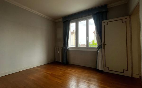 Appartement à vendre    4 pièces • 99,76 m2 Limoges