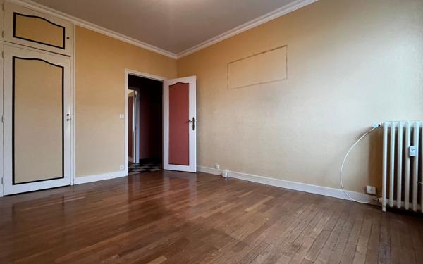 Appartement à vendre    4 pièces • 99,76 m2 Limoges