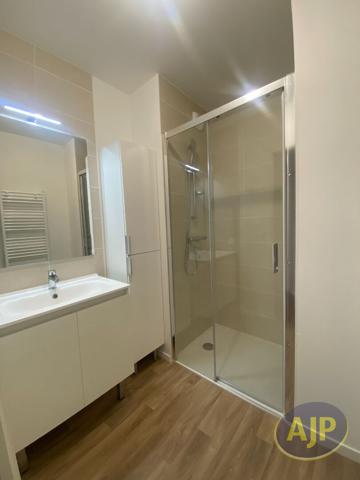 Appartement à louer Clisson : 4 pièces, 84m² avec 3 chambre(s) à 1 030€ - AJP Immobilier Clisson
