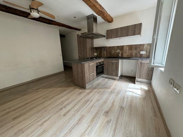 Draguignan (83300) DRAGUIGNAN rue de Trans appartement type 2 pièces à LOUER