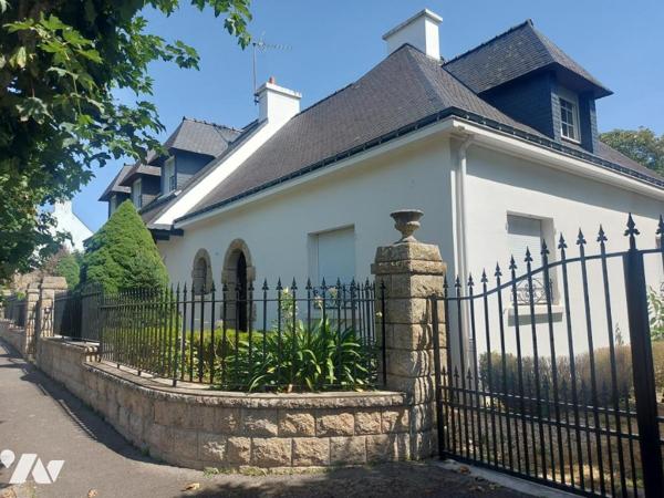 MAISON 194M2 SUR UNE PARCELLE DE 1474M² 