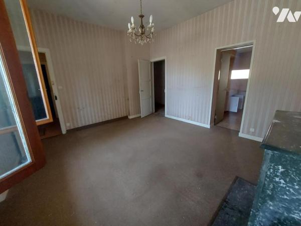 MAISON 194M2 SUR UNE PARCELLE DE 1474M² 