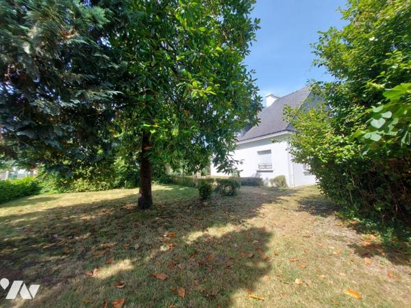 MAISON 194M2 SUR UNE PARCELLE DE 1474M² 