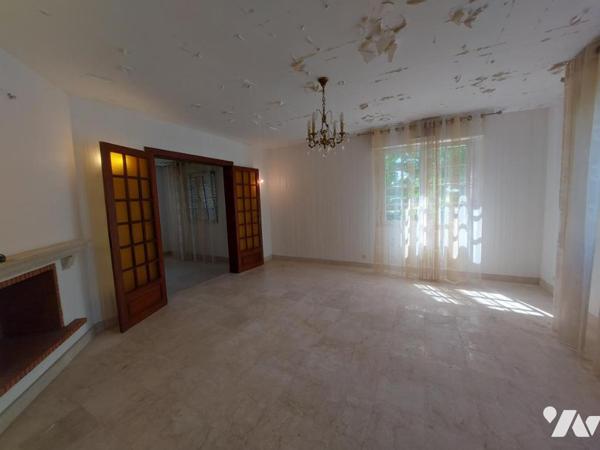 MAISON 194M2 SUR UNE PARCELLE DE 1474M² 