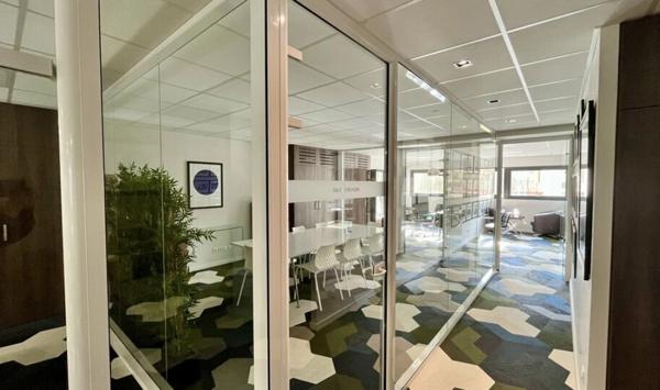 Bureaux Neufs de 371m²  Idéal Coworking - Cabinet Comptable/Avocat