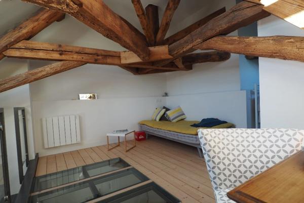 Dpt Rhône (69), TASSIN LA DEMI LUNE à vendre LOFT en Duplex T2bis/T3 d'environ 70 m² utiles, Parc, Atypique, dernier étage
