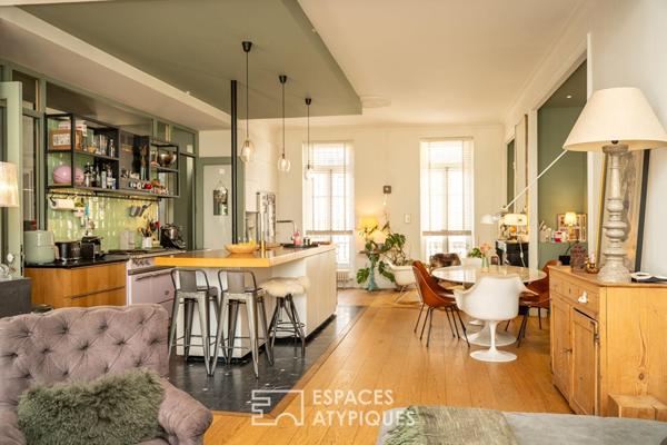 Maison bourgeoise avec piscine et jardin paysager en centre ville