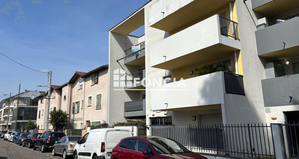 À vendre Appartement 3 pièces 62.8 m² - Décines-charpieu 69150