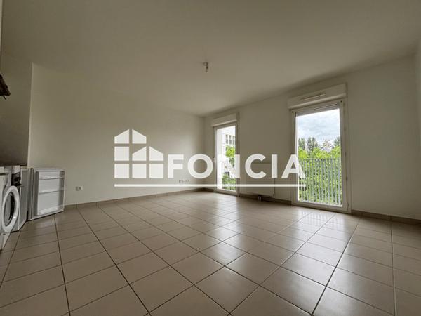 Location Appartement 2 pièces 45.42 m² - 177 RUE DU PAS NOTRE DAME Tours 37100