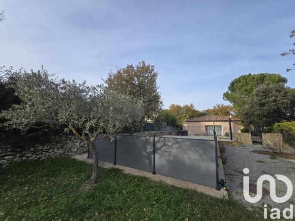 Maison traditionnelle 5 pièces de 250 m² à Peyrolles-en-Provence (13860)
