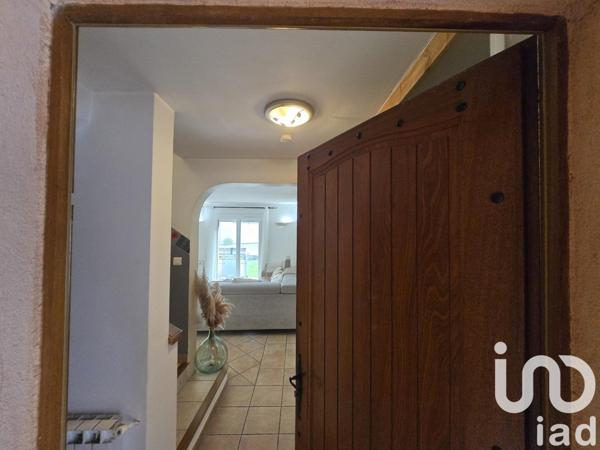 Maison traditionnelle 5 pièces de 250 m² à Peyrolles-en-Provence (13860)