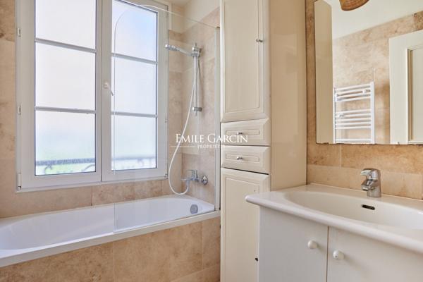 A vendre  -  appartement -  54 m² - 75014- Paris - Montparnasse