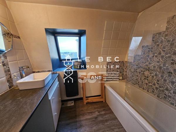 PORT-LOUIS : Appartement duplex T2