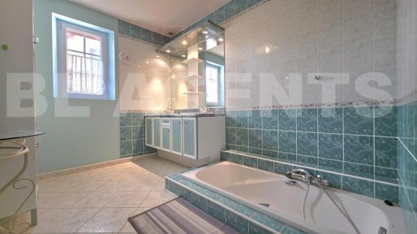 LONGÈRE DE PLAIN-PIED AVEC POTENTIEL FONCIER – SAINT-MARS-LA-BRIÈRE (72)