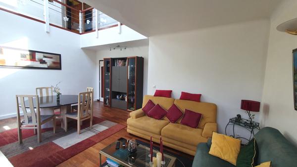 MAISON proche métro