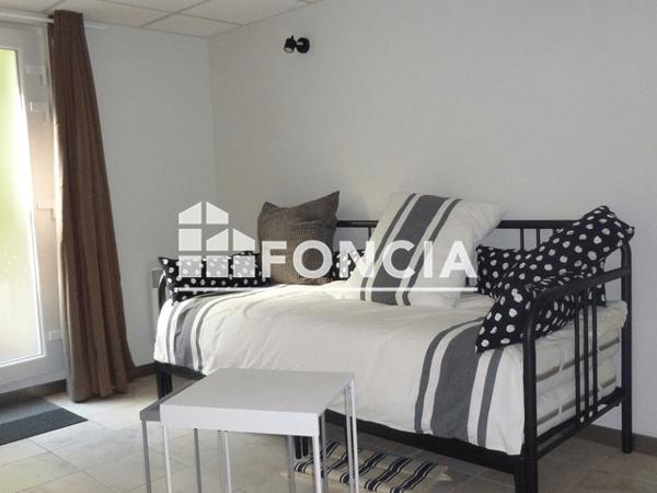 Location Studio meublé 25.85 m² - 20 CHEMIN DE BEL AIR Eybens 38320