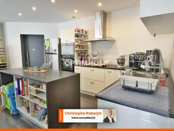 Duplex "neuf" dans petite copropriété idéalement situé à CHALON SUR SAONE (71)