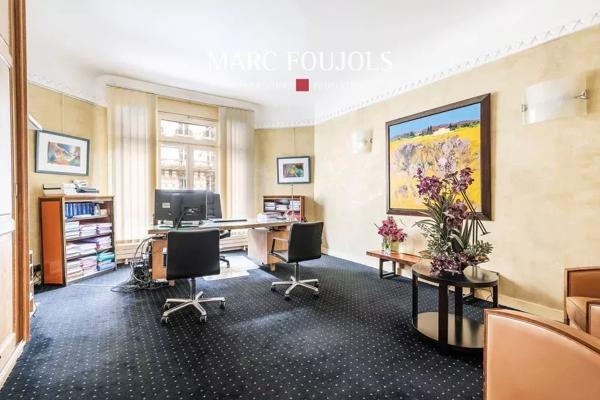 Paris VII Raspail – 259 m² de bureaux ou habitation