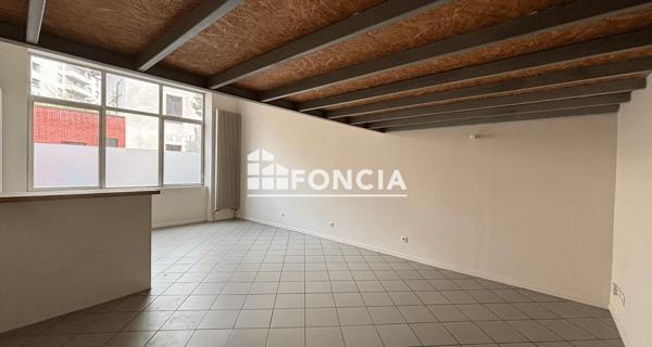 Location Appartement 2 pièces 66.57 m² - Villeurbanne 69100