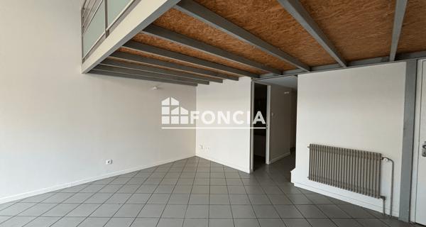Location Appartement 2 pièces 66.57 m² - Villeurbanne 69100