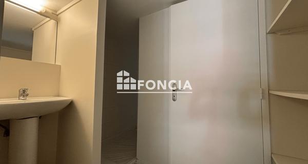 Location Appartement 2 pièces 66.57 m² - Villeurbanne 69100