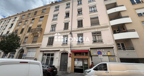 Location Appartement 2 pièces 66.57 m² - Villeurbanne 69100