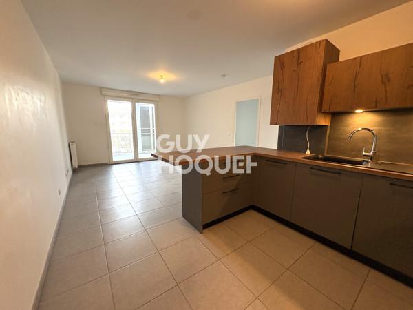 APPARTEMENT À LOUER DE 4 PIÈCES DE 76,40 M²