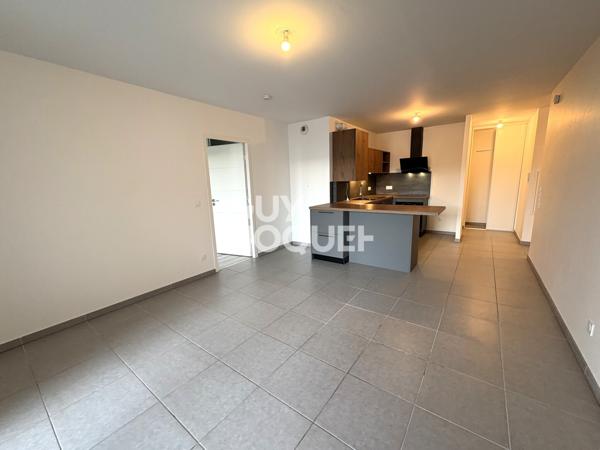 APPARTEMENT À LOUER DE 4 PIÈCES DE 76,40 M²