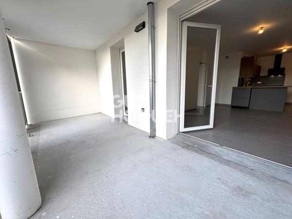 APPARTEMENT À LOUER DE 4 PIÈCES DE 76,40 M²