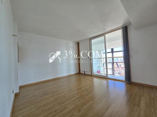 Loft 3 pièce(s) 2 chambre(s) 79.83 m²