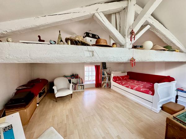 MAISON POITIERS CENTRE VILLE GRANDE FAMILLE