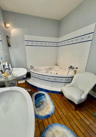 MAISON POITIERS CENTRE VILLE GRANDE FAMILLE