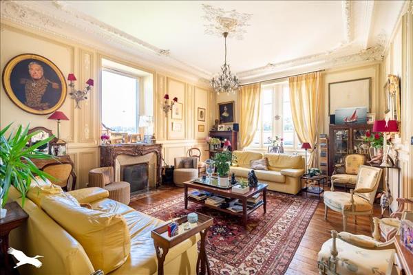 Maison à vendre |  Morlaix |  15 pièces | 350 m²