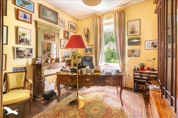 Maison à vendre |  Morlaix |  15 pièces | 350 m²