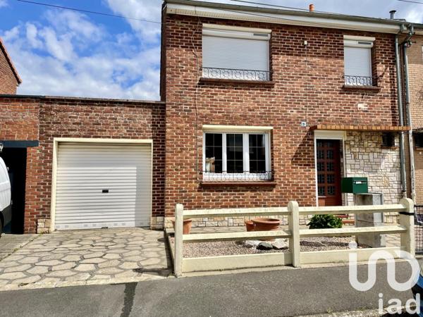 Maison 4 pièces de 95 m² à Méricourt (62680)