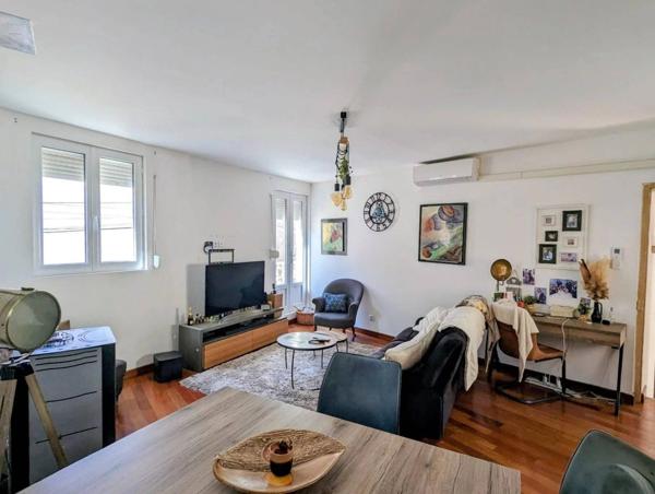 Maison de village de charme à Vias (34)