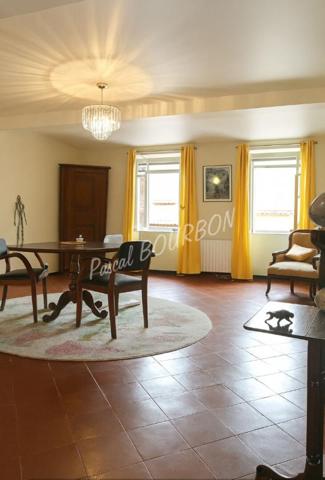 Maison de charme Limoux 8 pièces 228 m2 plus gite 38m²