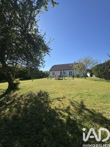 Maison à vendre 7 pièces 127 m² Bourges