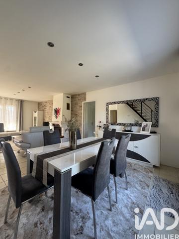 Maison à vendre 7 pièces 127 m² Bourges