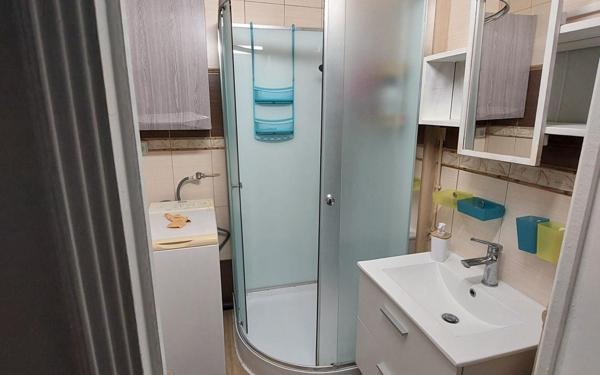 Appartement à louer    2 pièces • 42,50 m2 Montreuil